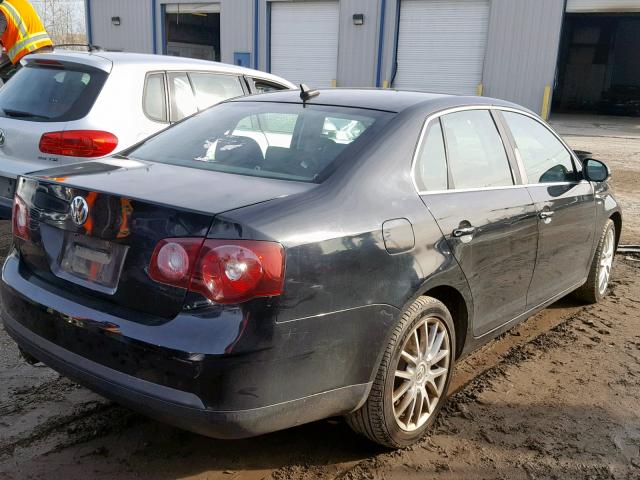 3VWRJ71K29M006774 - 2009 VOLKSWAGEN JETTA WOLF BLACK photo 4