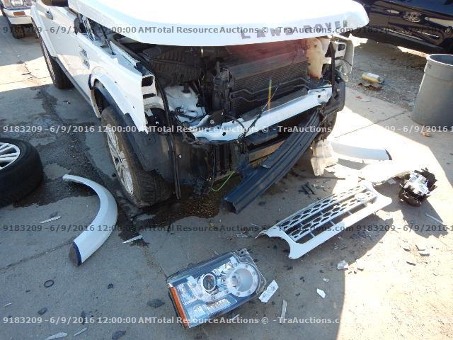 SALAG2D41CA619576 - 2012 LAND ROVER LR4 HSE WHITE photo 12