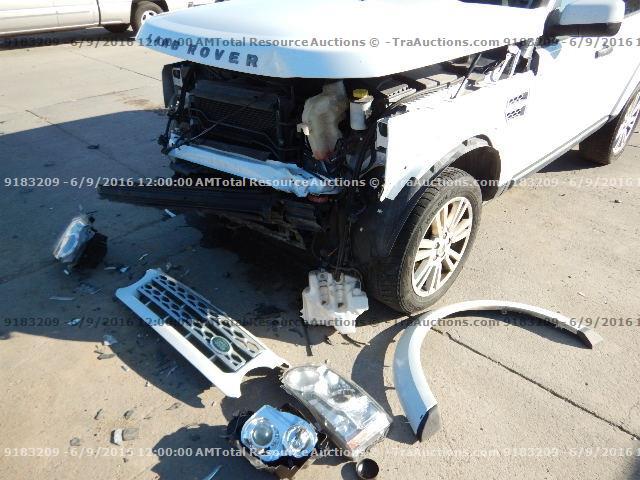 SALAG2D41CA619576 - 2012 LAND ROVER LR4 HSE WHITE photo 13