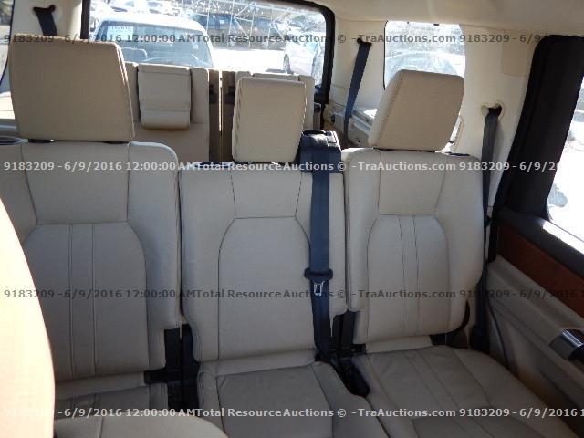 SALAG2D41CA619576 - 2012 LAND ROVER LR4 HSE WHITE photo 6