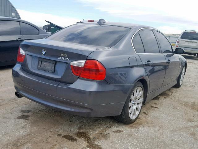 WBAVB33566PS15517 - 2006 BMW 330 I GRAY photo 4