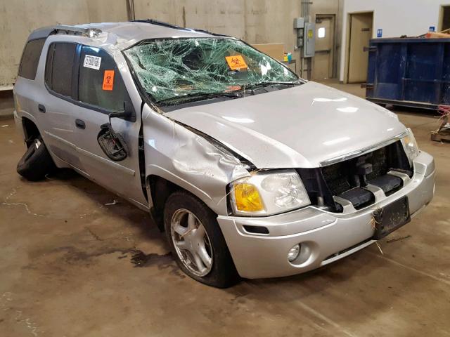 1GKET12S656183849 - 2005 GMC ENVOY XUV SILVER photo 1