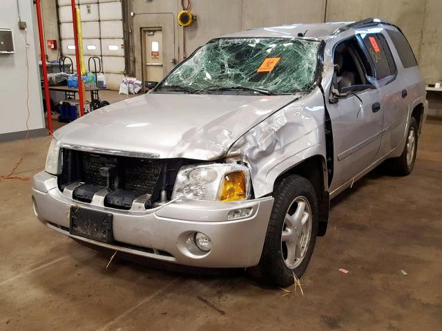 1GKET12S656183849 - 2005 GMC ENVOY XUV SILVER photo 2