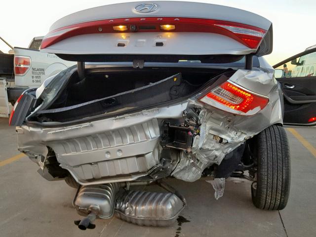 KMHFG4JG5HA581974 - 2017 HYUNDAI AZERA SILVER photo 9