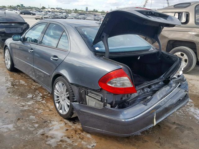 WDBUF56X98B284535 - 2008 MERCEDES-BENZ E 350 GRAY photo 3