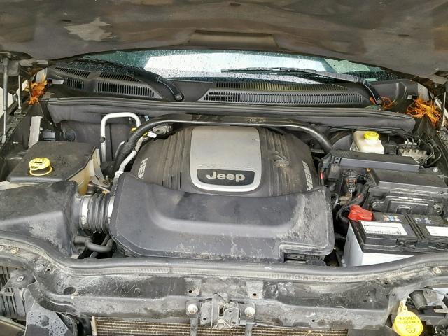 1J8HG58296C221114 - 2006 JEEP COMMANDER BROWN photo 7