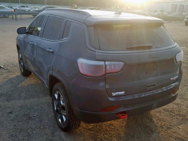 3C4NJDDB6JT265130 - 2018 JEEP COMPASS TR CHARCOAL photo 3