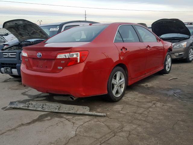 4T1BD1FK4EU132119 - 2014 TOYOTA CAMRY HYBR RED photo 4