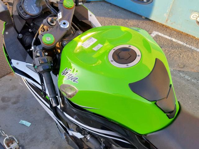 JKBZXJE17FA014335 - 2015 KAWASAKI ZX636 E GREEN photo 5