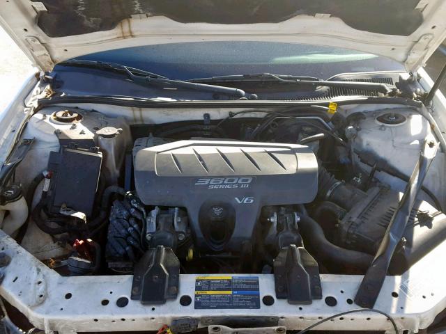 2G2WP522451158200 - 2005 PONTIAC GRAND PRIX WHITE photo 7