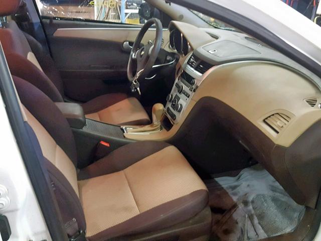 1G1ZB5E04CF112592 - 2012 CHEVROLET MALIBU LS WHITE photo 5