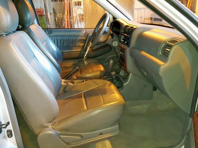 4S6DM58W1Y4414665 - 2000 HONDA PASSPORT E 银色 照片 5