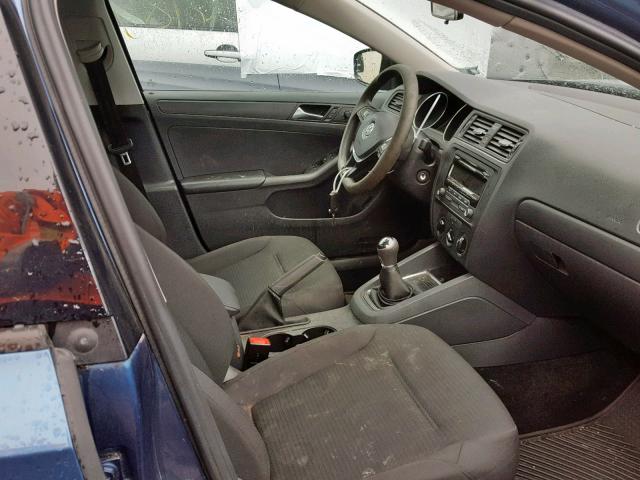 3VW1K7AJ2FM293515 - 2015 VOLKSWAGEN JETTA BASE Կապույտ լուսանկար 5