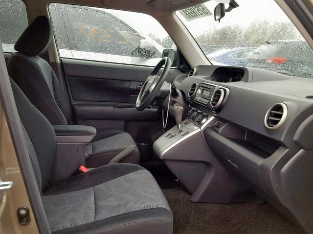 JTLZE4FE9B1125180 - 2011 TOYOTA SCION XB Бежевый фото 5