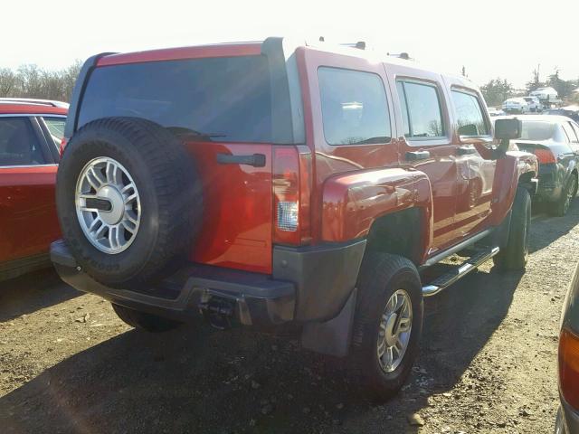 5GTDN136968106619 - 2006 HUMMER H3 RED photo 4