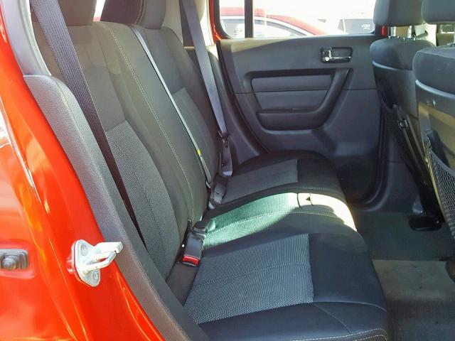 5GTDN136968106619 - 2006 HUMMER H3 RED photo 6