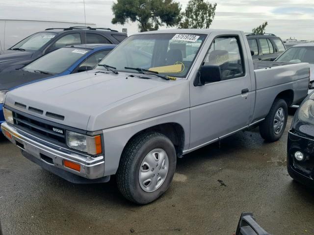 1N6ND11S2KC395684 - 1989 NISSAN D21 SHORT GRAY photo 2