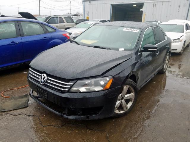 1VWBH7A35DC082943 - 2013 VOLKSWAGEN PASSAT SE  photo 2