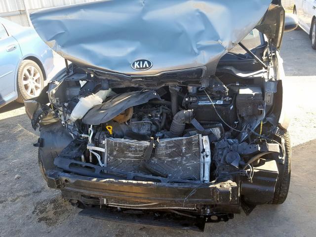 KNDJN2A28E7054615 - 2014 KIA SOUL  photo 9