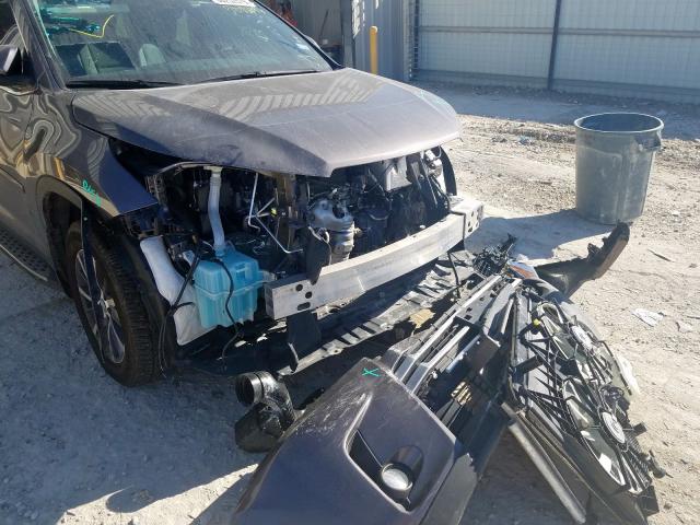 5TDJZRFHXKS580496 - 2019 TOYOTA HIGHLANDER SE  photo 9