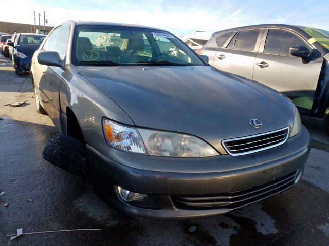 JT8BF28G2Y0281202 - 2000 LEXUS ES 300  photo 1