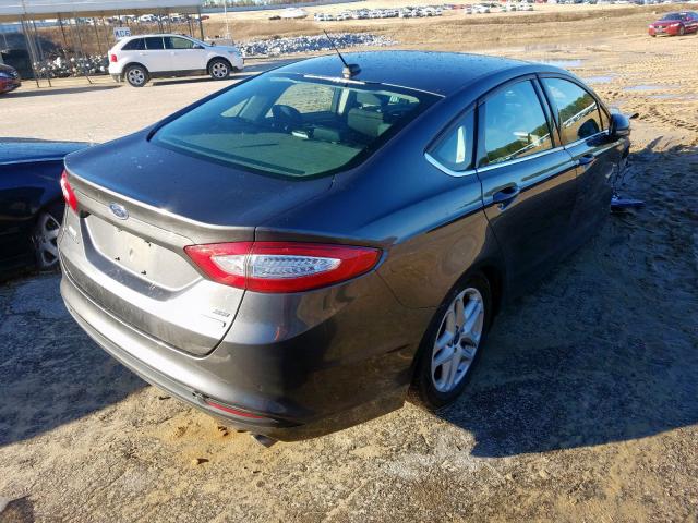 3FA6P0HD1GR216680 - 2016 FORD FUSION SE  photo 4