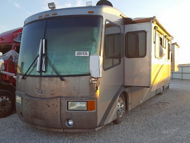 4VZAR34932C040738 - 2002 SPARTAN MOTORS MOTORHOME 4VZ  photo 2