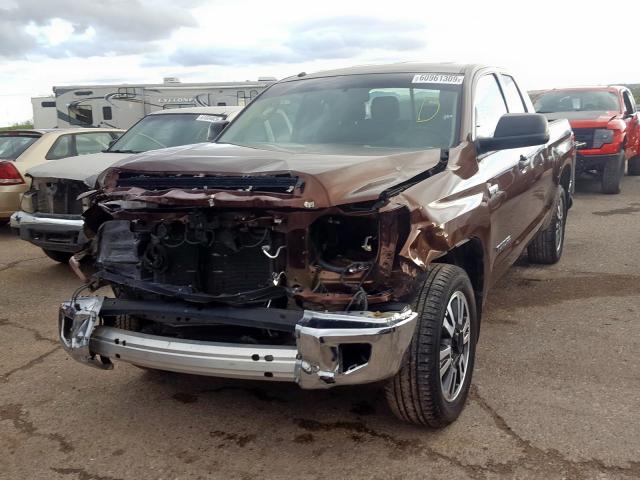 5TFRW5F12HX212372 - 2017 TOYOTA TUNDRA DOUBLE CAB SR/SR5  photo 2