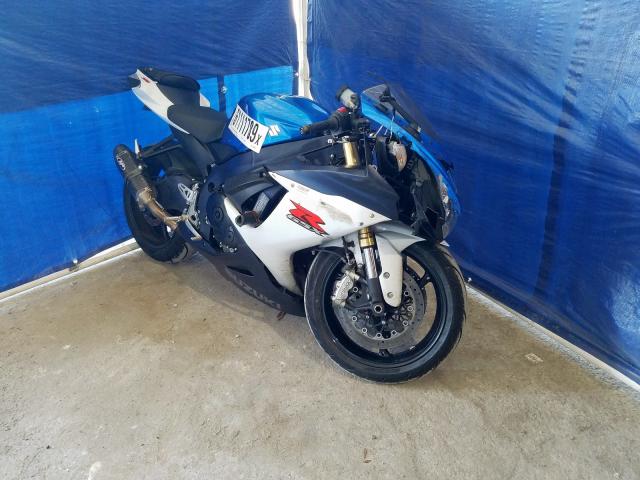 JS1GR7MA3B2100045 - 2011 SUZUKI GSX750  photo 1