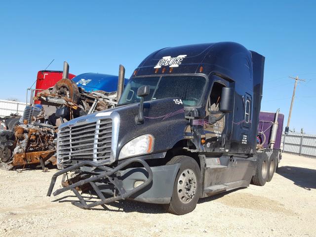 3AKJGLD55FSFN2656 - 2015 FREIGHTLINER CASCADIA 125  photo 2