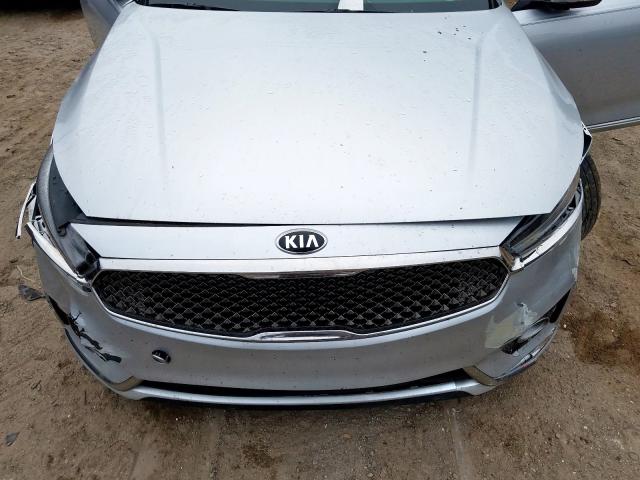 KNALC4J13H5069716 - 2017 KIA CADENZA PREMIUM  photo 7