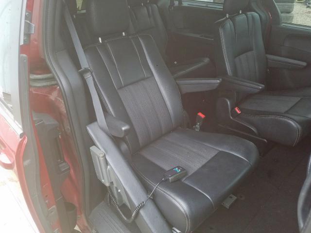 2C4RC1HGXER304410 - 2014 CHRYSLER TOWN & COUNTRY S  photo 10