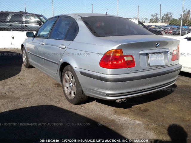 WBAAM3331XFP59714 - 1999 BMW 323I AUTOMATIC SILVER photo 3