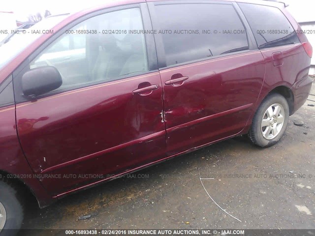 5TDZA23CX6S416214 - 2006 TOYOTA SIENNA CE/LE MAROON photo 6