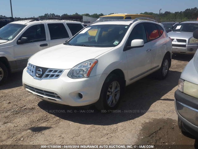 JN8AS5MT4CW250654 - 2012 NISSAN ROGUE S/SV WHITE photo 2