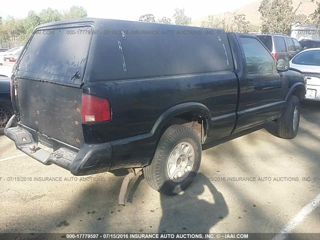 1GTDT14XXVK505576 - 1997 GMC SONOMA BLACK photo 4