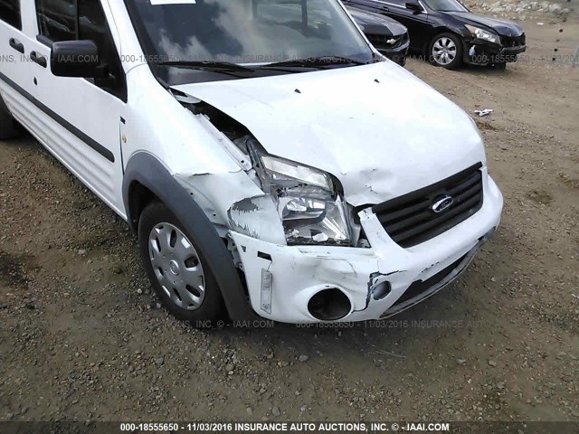 NM0LS6BN0DT157418 - 2013 FORD TRANSIT CONNECT XLT WHITE photo 6