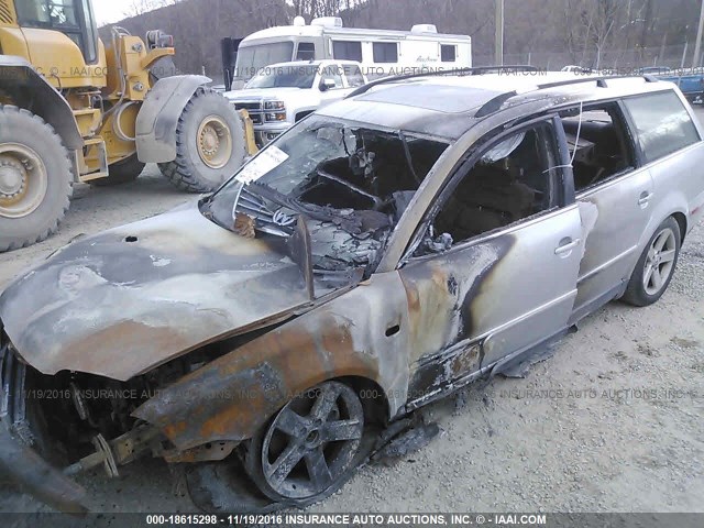 WVWWH63B04E133630 - 2004 VOLKSWAGEN PASSAT GLX 银色 照片 6