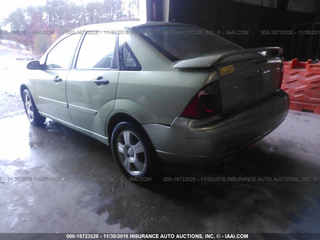 1FAFP34N37W194890 - 2007 FORD FOCUS ZX4/S/SE/SES GREEN photo 3