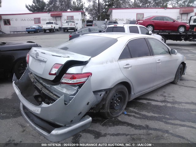 4T4BF3EK8BR190503 - 2011 TOYOTA CAMRY SE/LE/XLE 银色 照片 4