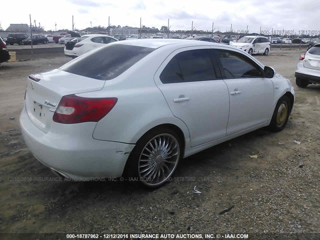 JS2RF9A32B6110444 - 2011 SUZUKI KIZASHI SE WHITE photo 4