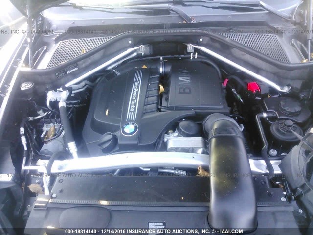 5UXZV4C57D0E10440 - 2013 BMW X5 XDRIVE35I Қара фото 10
