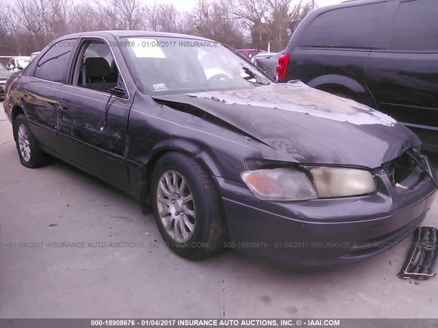 4T1BG22K6YU752848 - 2000 TOYOTA CAMRY CE/LE/XLE GRAY photo 1