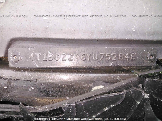 4T1BG22K6YU752848 - 2000 TOYOTA CAMRY CE/LE/XLE GRAY photo 9