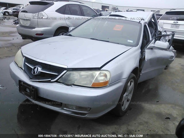 19UUA56833A020798 - 2003 ACURA 3.2TL TYPE-S SILVER photo 2