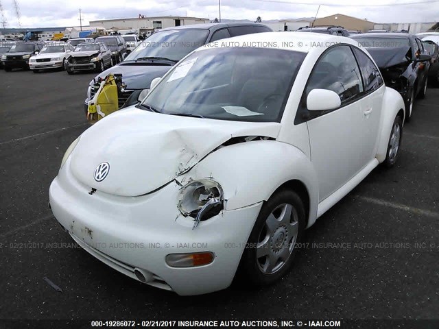 3VWBB61C3WM020566 - 1998 VOLKSWAGEN NEW BEETLE თეთრი ფოტო 2