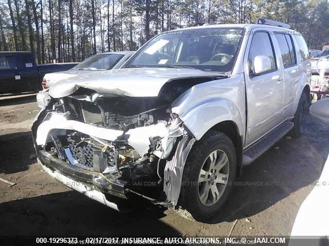 5N1AR1NN1CC625462 - 2012 NISSAN PATHFINDER S/LE/SE SILVER photo 2