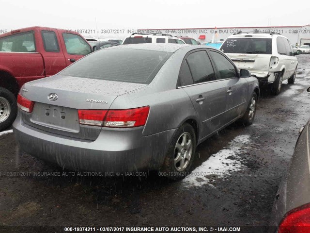 5NPEU46C96H145553 - 2006 HYUNDAI SONATA GLS/LX GRAY photo 4