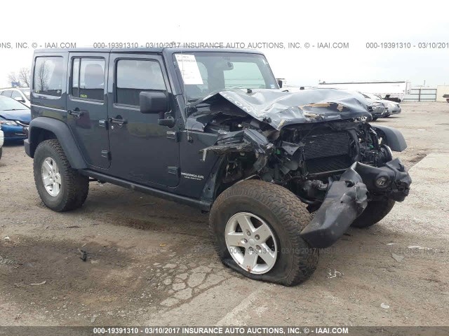 1C4BJWFG1HL500322 - 2017 JEEP WRANGLER UNLIMITE RUBICON GRAY photo 1