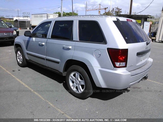 1J8HS48P57C586329 - 2007 JEEP GRAND CHEROKEE LAREDO/COLUMBIA/FREEDOM 银色 照片 3